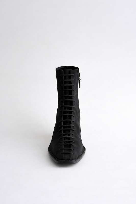 SERPENTA BLACK