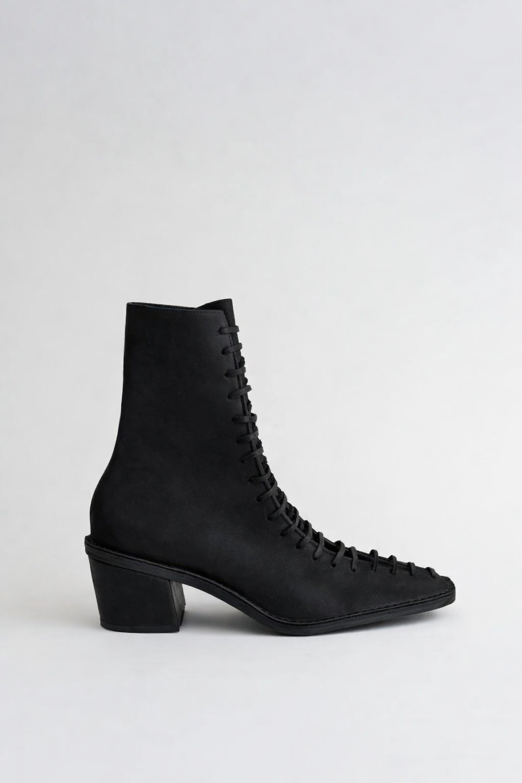 SERPENTA BLACK